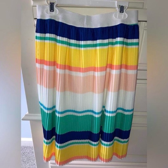 Striped Skirt - Picture 2 of 3